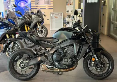 Yamaha MT-09 Y-AMT (2024 - 26) - Annuncio 10094154
