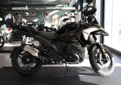 Bmw R 1300 GS Triple Black (2023 - 26) - Annuncio 10094166
