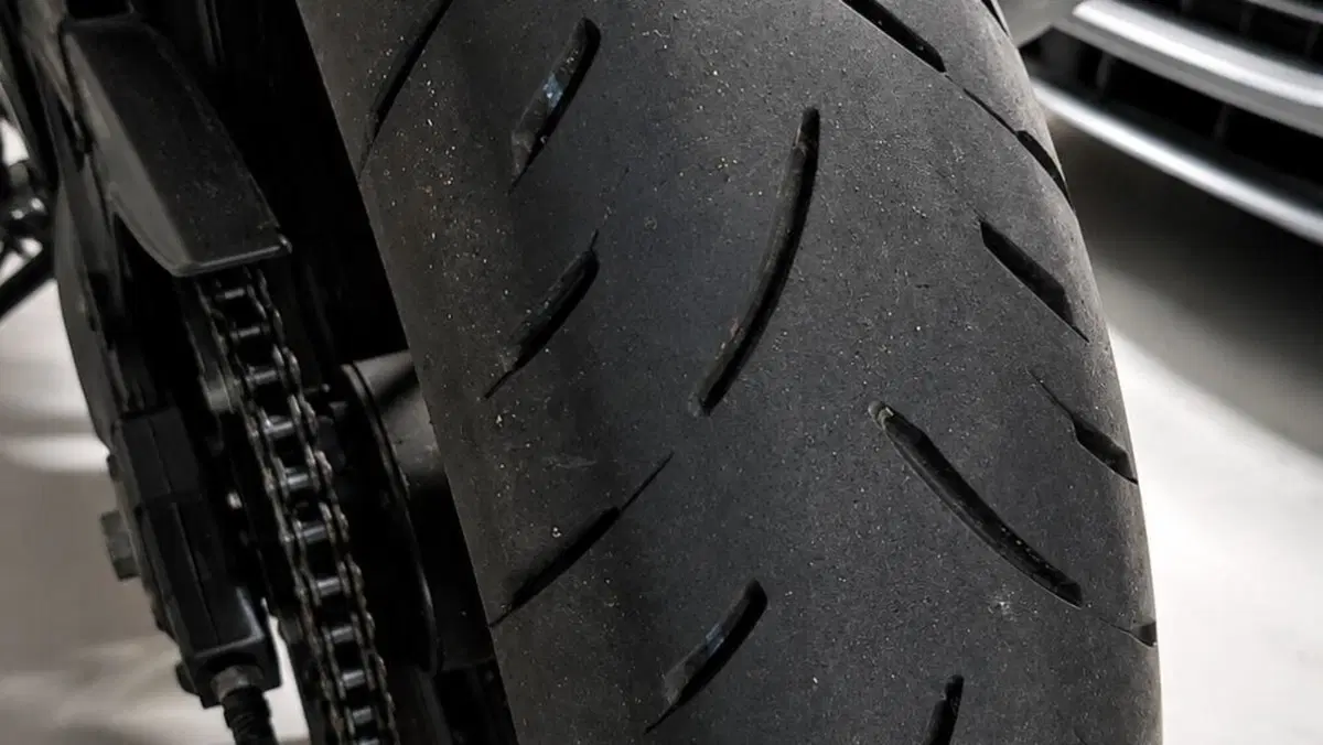 Honda CB 300 R (2018 - 19)  (4)