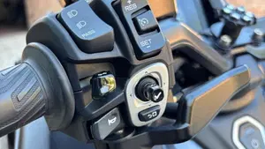 Yamaha T-Max 560 Tech Max (2022 - 24)  (5)