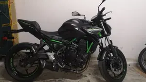 Kawasaki Z 650 (2021 - 24)  (3)