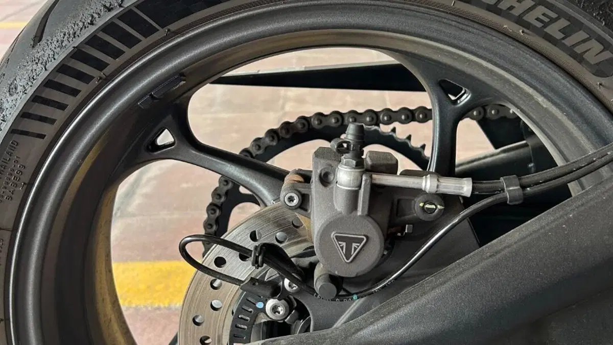 Triumph Daytona 660 (2024 - 26)  (6)