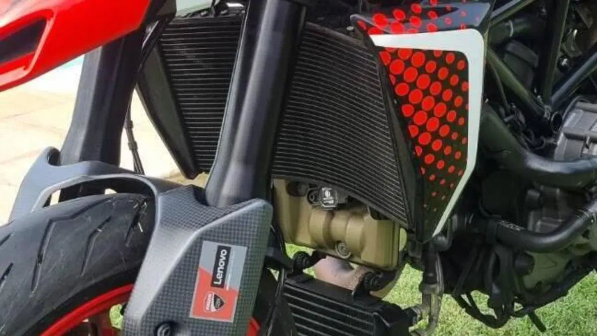 Ducati Hypermotard 950 RVE (2022 - 25)  (5)
