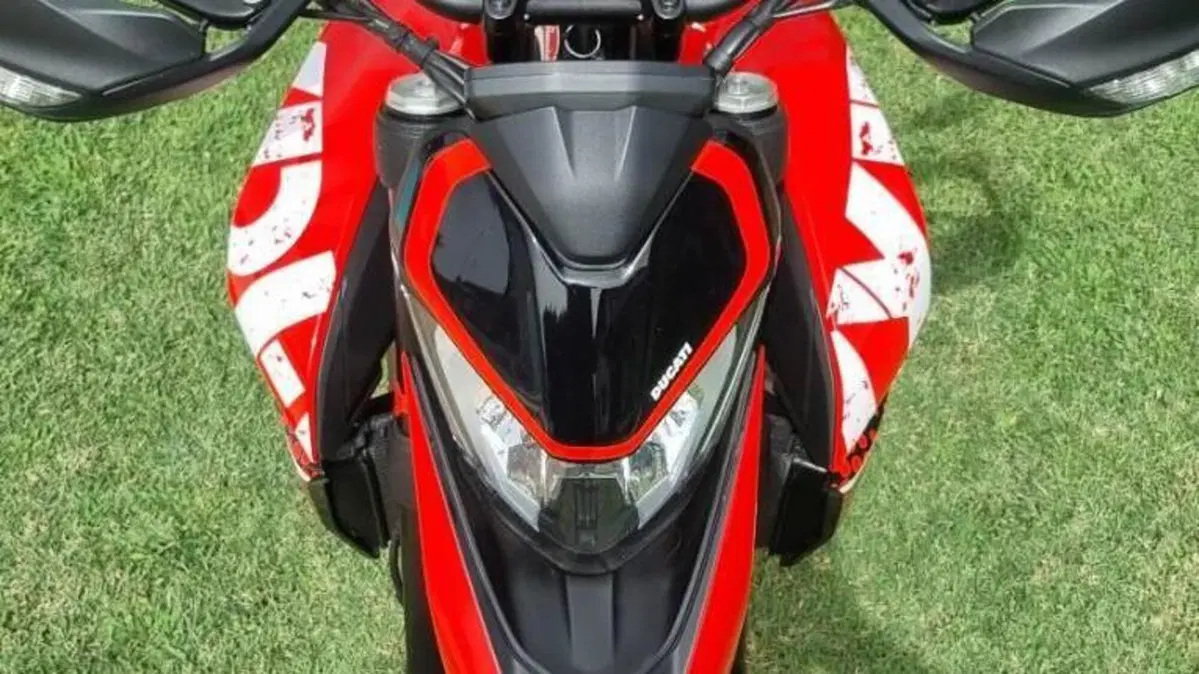 Ducati Hypermotard 950 RVE (2022 - 25)  (6)