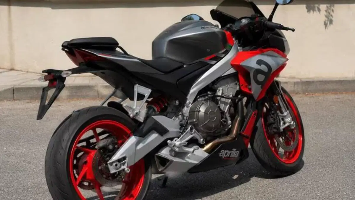 Aprilia Tuono 660 (2021 - 25)  (3)