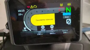 KTM 890 Adventure (2023 - 26)  (6)