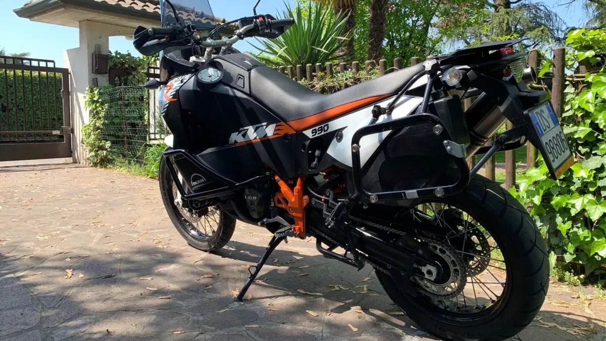 KTM 990 Adventure R (2009 - 11)  (3)