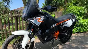 KTM 990 Adventure R (2009 - 11)  (4)