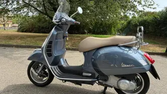 Vespa GTS 300 ABS (2014 - 16) usata