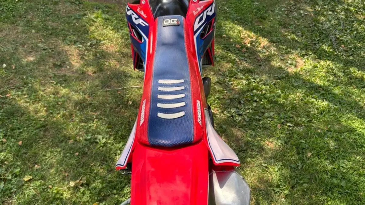 Honda CRF 400RX Enduro Special (2023)  (11)