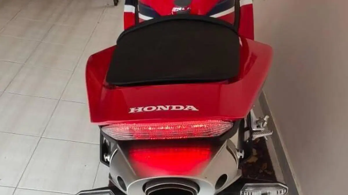 Honda CBR 600 RR (2024 - 26)  (3)