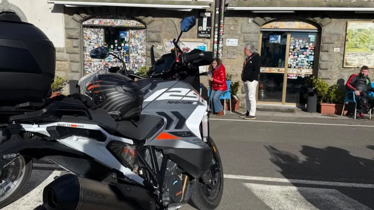 KTM 1290 Super Adventure S (2021 - 25)  (3)