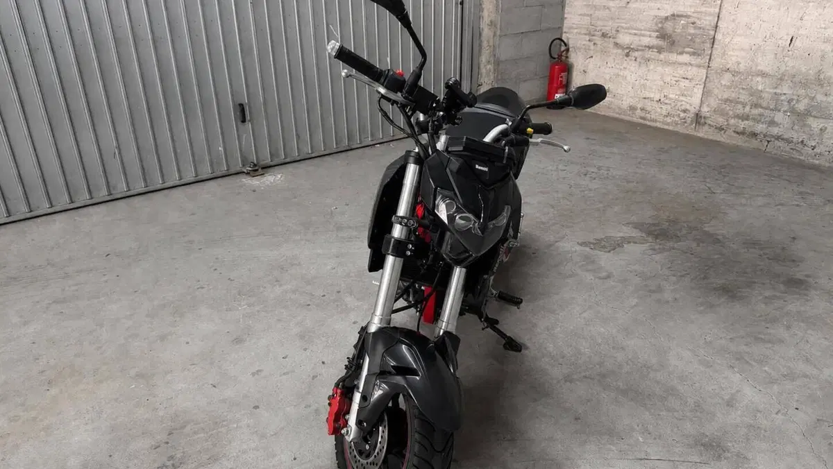 Benelli Tornado Naked T 125 (2017 - 20)  (4)