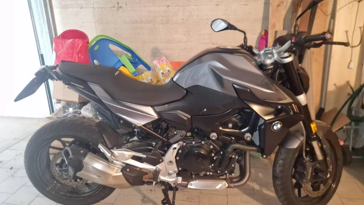 Bmw F 900 R (2021 - 24)  (3)