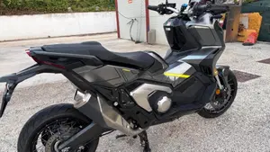 Honda X-ADV 750 DCT (2021 - 24)  (2)