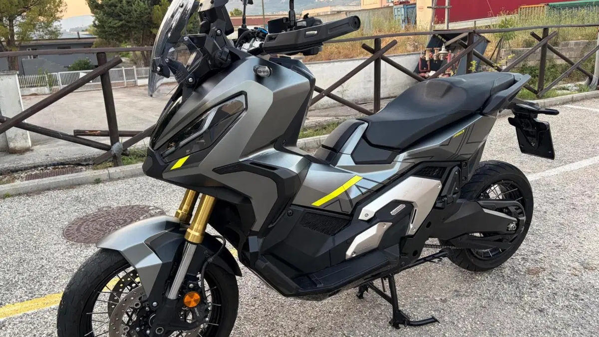 Honda X-ADV 750 DCT (2021 - 24)  (4)