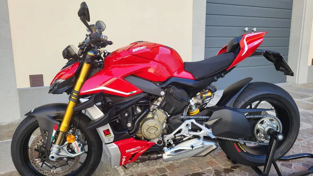 Ducati Streetfighter V4 1100 S (2020)  (2)