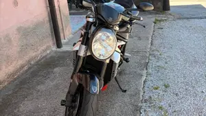 MV Agusta Brutale 910 R (2006 - 11)  (2)