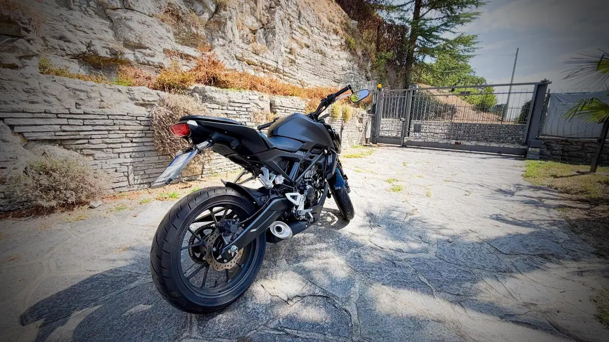 Honda CB 125 R (2024 - 26)  (2)
