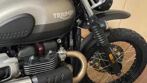 Triumph Street Scrambler 900 Sandstorm (2021 - 22) 