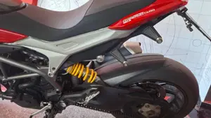 Ducati Hypermotard 821 (2013 - 15)  (6)