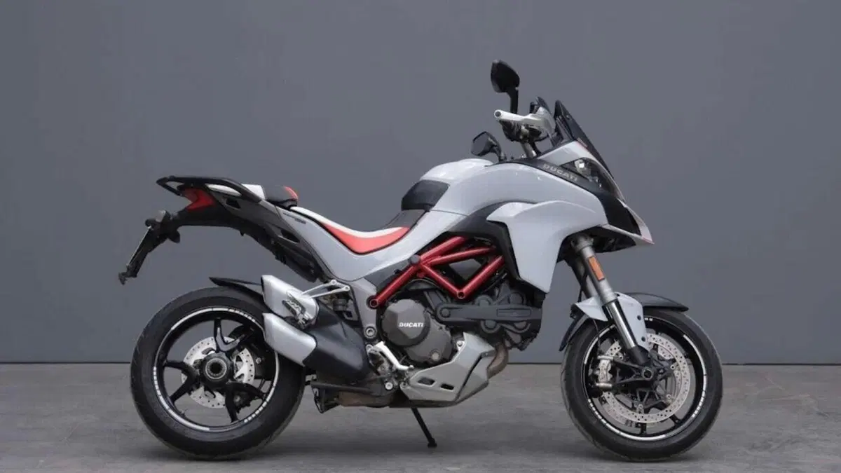 Ducati Multistrada 1200 S Pikes Peak (2016 - 17)  (3)