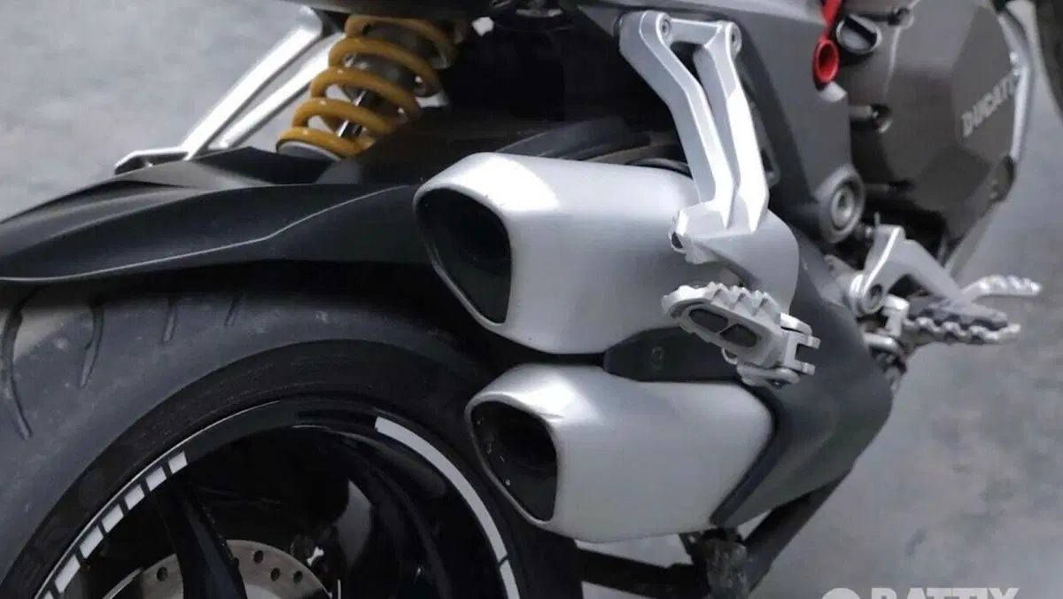 Ducati Multistrada 1200 S Pikes Peak (2016 - 17)  (6)