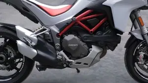 Ducati Multistrada 1200 S Pikes Peak (2016 - 17)  (7)