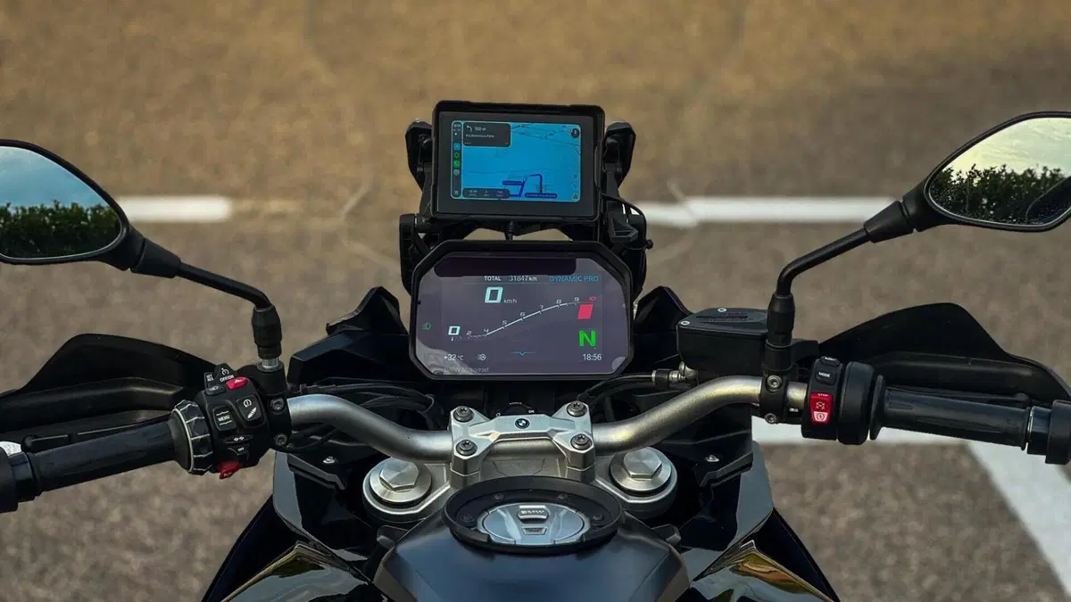 Bmw F 900 XR (2020 - 24)  (4)