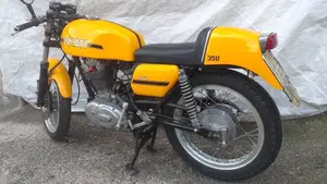 Ducati   (2)