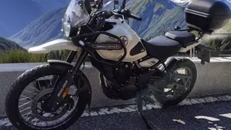 Royal Enfield Himalayan 450 (2024 - 26) usata