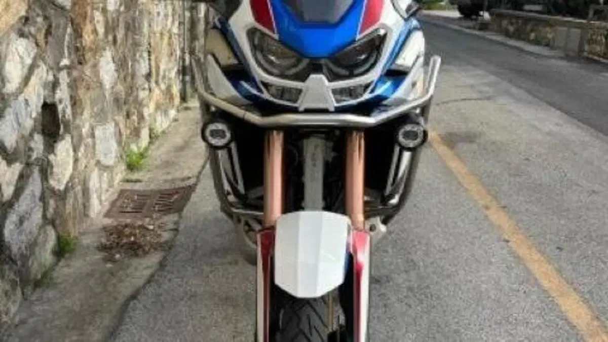 Honda Africa Twin CRF 1100L Adventure Sports Travel Edition DCT (2020 - 21)  (2)