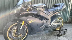 Yamaha YZF R1 (2007 - 08)  (4)
