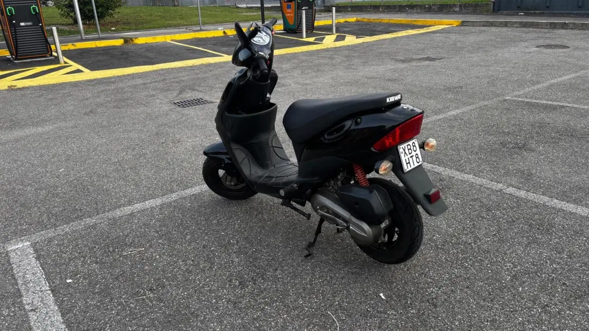 Keeway Motor Hurricane 50  (2)