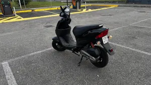 Keeway Motor Hurricane 50  (2)