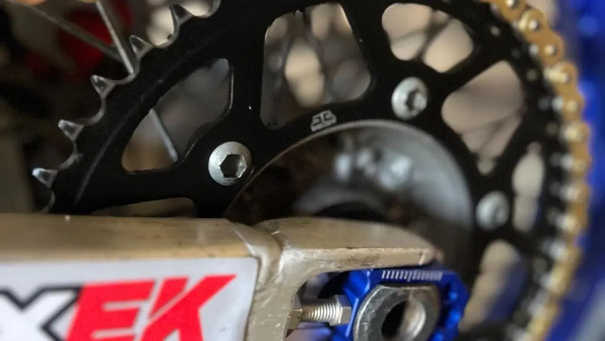 Yamaha YZ 250  (5)