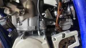 Yamaha YZ 250  (6)