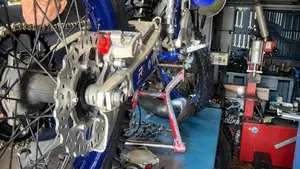 Yamaha YZ 250  (7)
