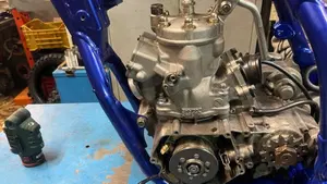 Yamaha YZ 250  (8)