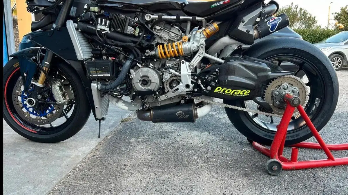 Ducati Panigale V2 (2021 - 24)  (4)