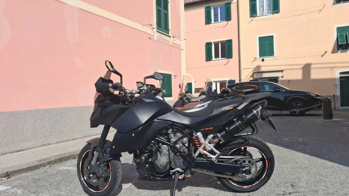 KTM 990 Supermoto T (2009 - 11) 