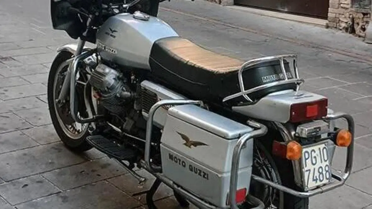 Moto Guzzi   (3)