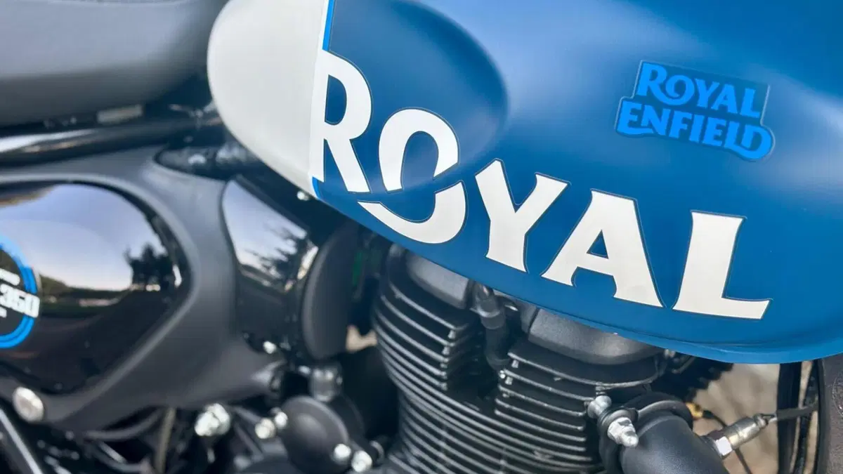 Royal Enfield HNTR 350 (2022 - 26)  (2)