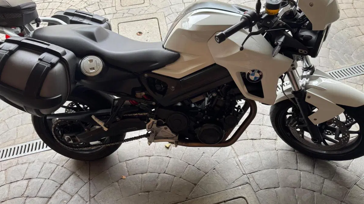 Bmw F 800 R (2012 - 14)  (3)