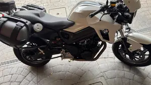 Bmw F 800 R (2012 - 14)  (3)
