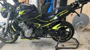 Honda Hornet 600 (2005 - 06)  (2)