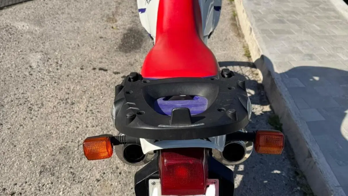 Honda NX 650 Dominator (1991 - 95)  (3)