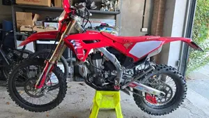 Honda CRF 450RX Enduro (2024)  (2)