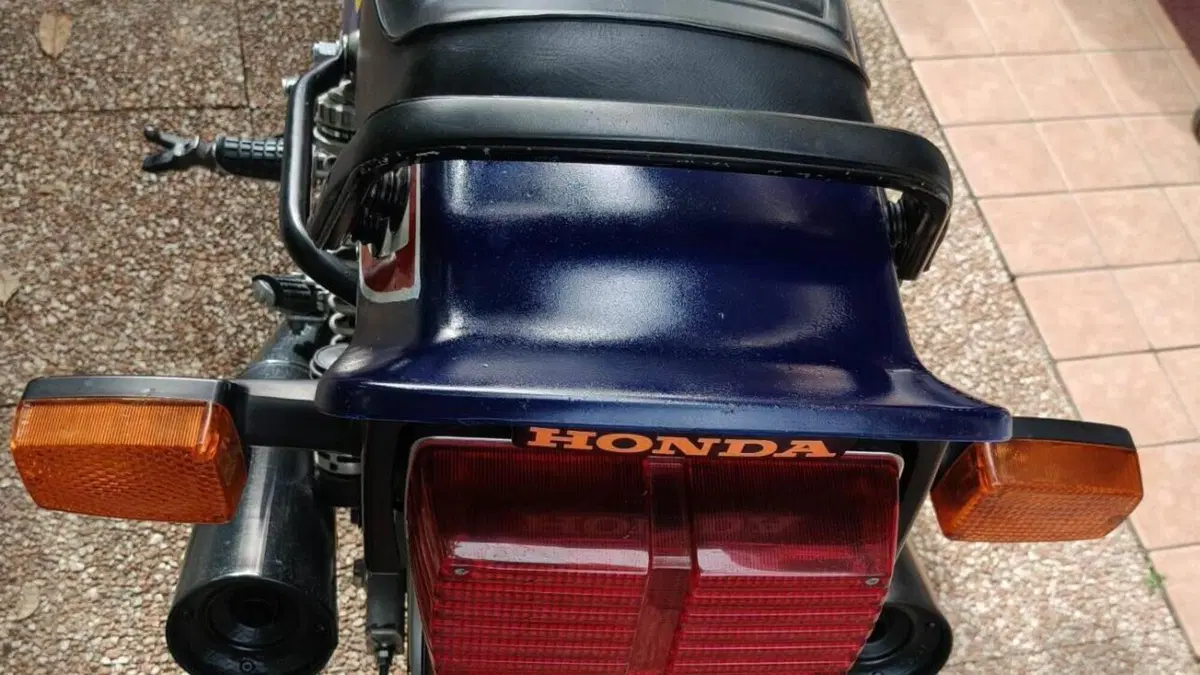 Honda   (6)