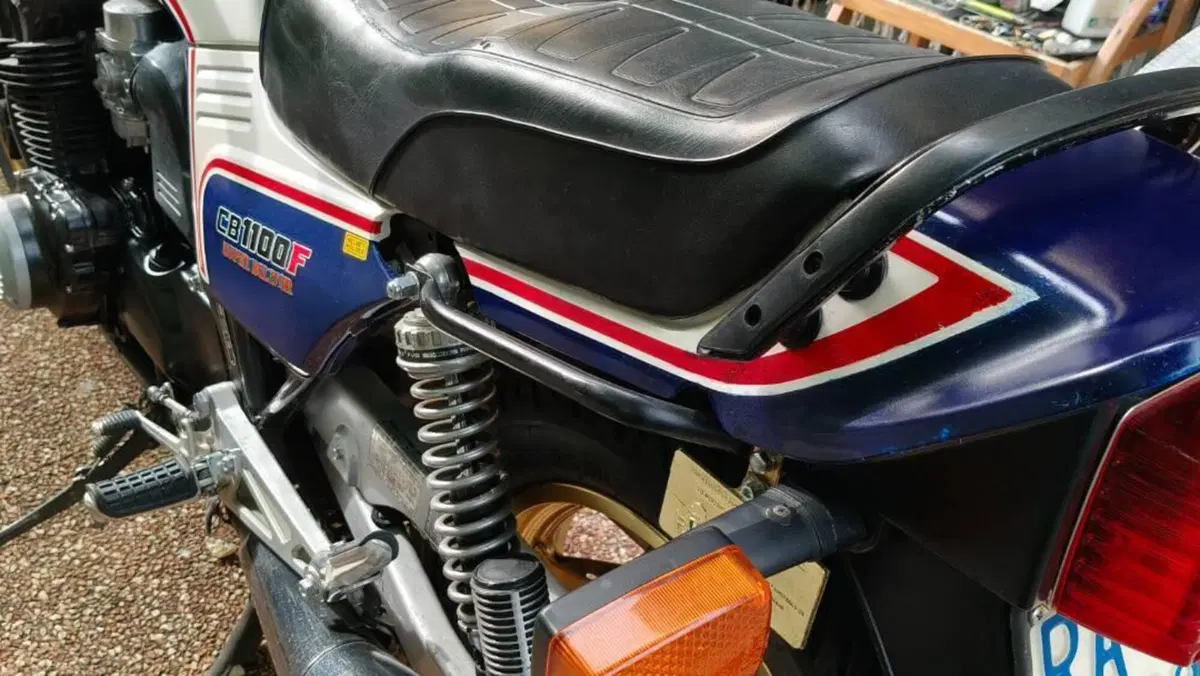 Honda   (8)